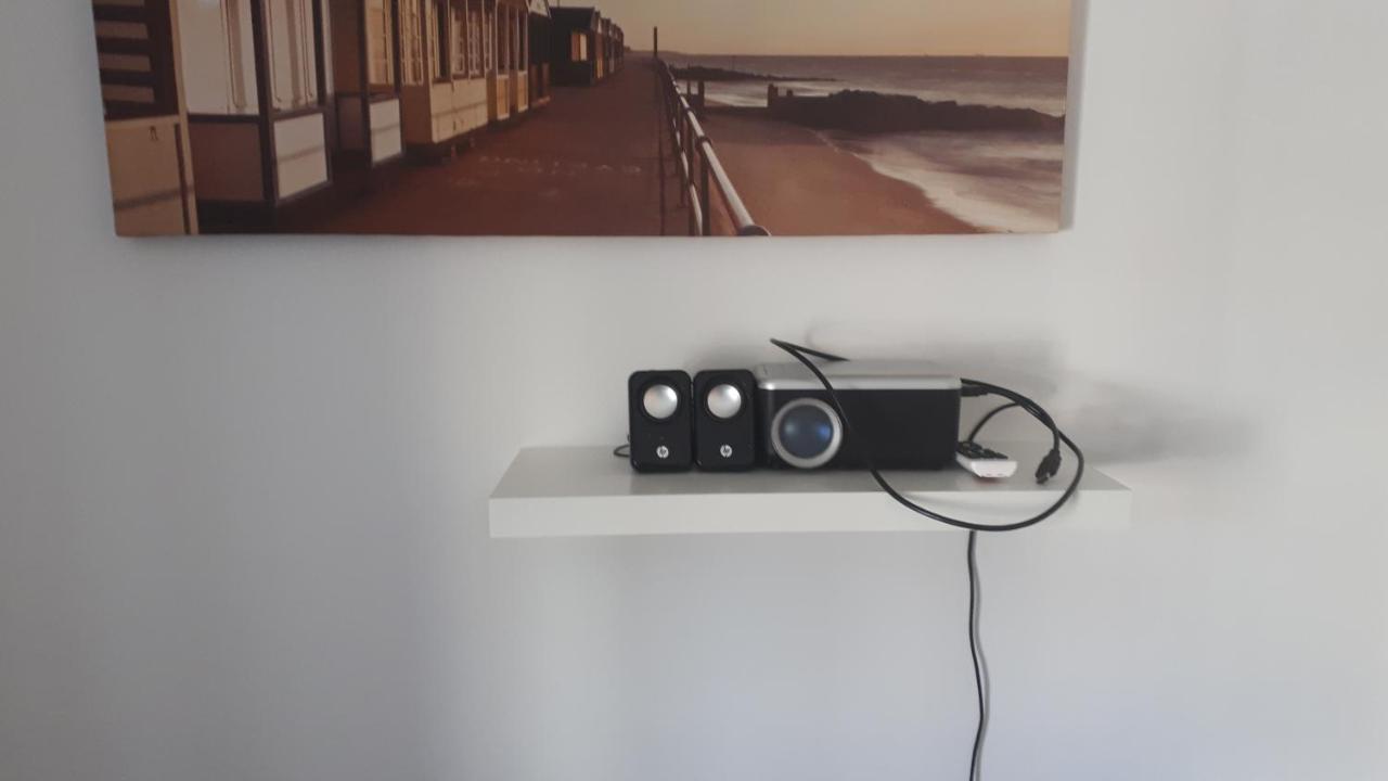 East Coast Apartments First Floor 2 Bed Apartment All Towels And Sheets Supplied 布里德灵顿 外观 照片